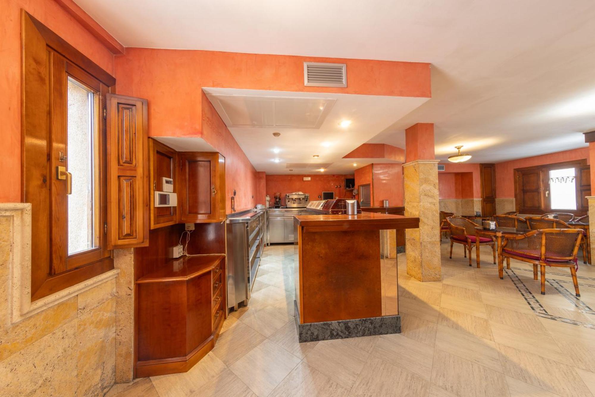 Hostal Sin Recep24H Puerta De La Villa - Pet Friendly & Restaurante Almazán Buitenkant foto